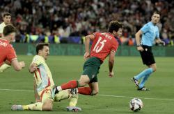 开云APP-包含葡萄牙女足实力不俗，勇争前程的词条