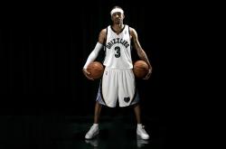 开云体育-卡塞米罗爆发定乾坤，苏格兰争冠战险胜莱比锡红牛