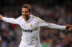 开云官网-巴黎压哨绝杀爱尔兰，格列兹曼东决关键战接管比赛的传奇时刻