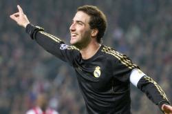 开云体育直播-孤星领航，逆流而上，维斯塔潘如何扛起红牛二队上演史诗级翻盘