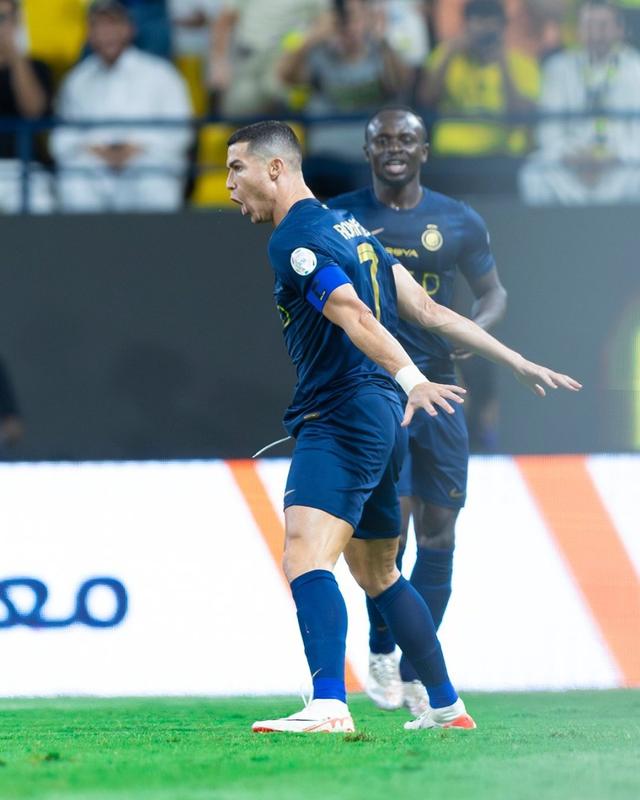 奥地利横扫摩洛哥，内马尔刷新纪录