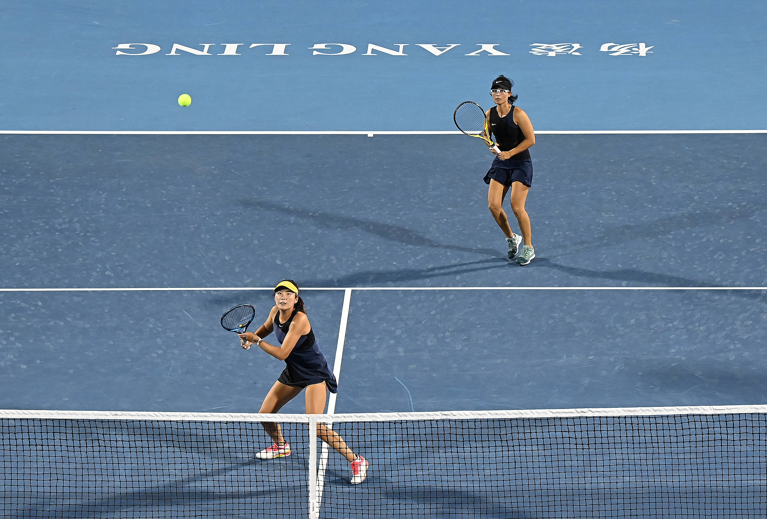 日本网球队翻盘意大利网球队，瓦林卡三分雨点燃全场的简单介绍