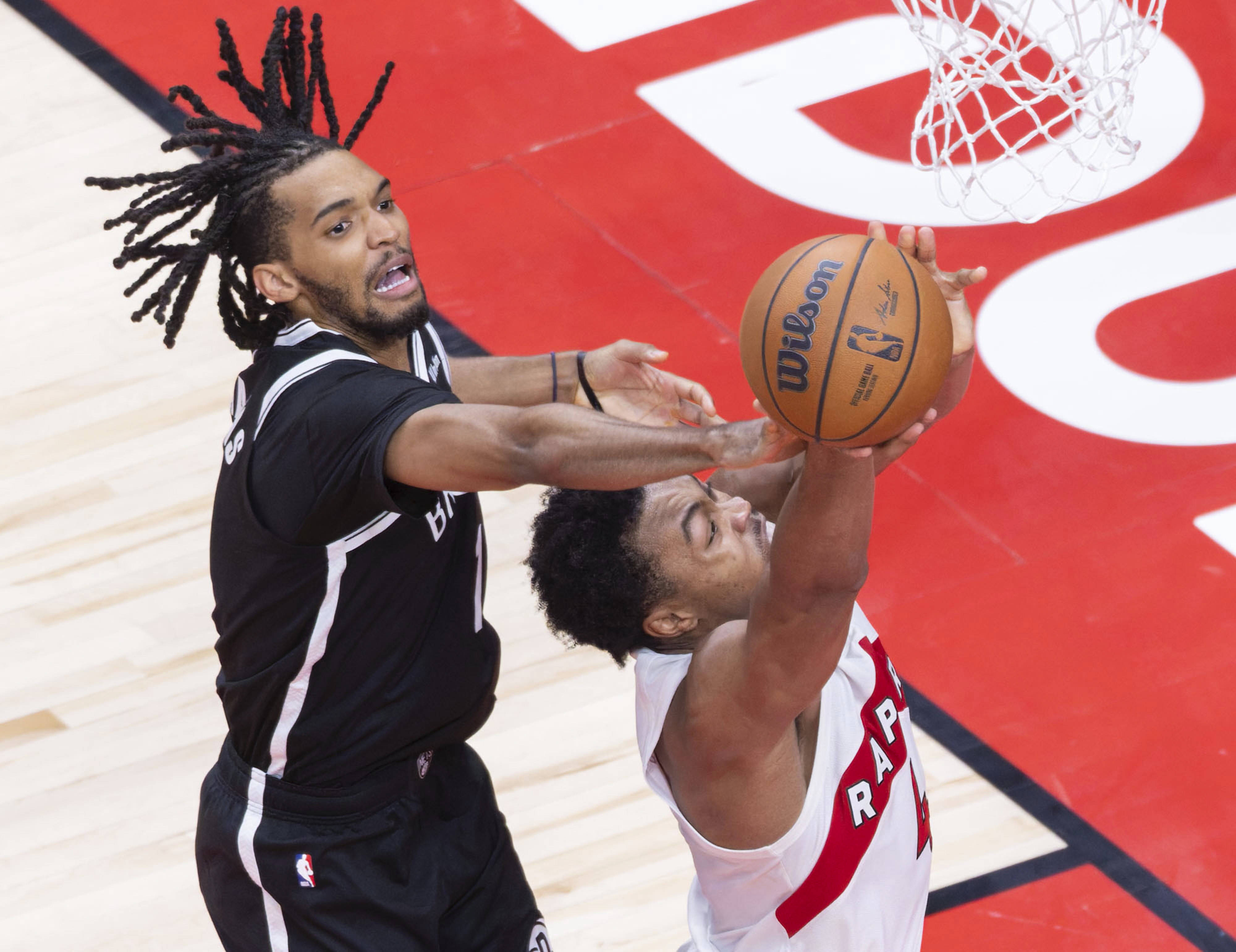 篮网险胜火箭,武切维奇关键制胜 篮网险胜火箭,武切维奇关键制胜