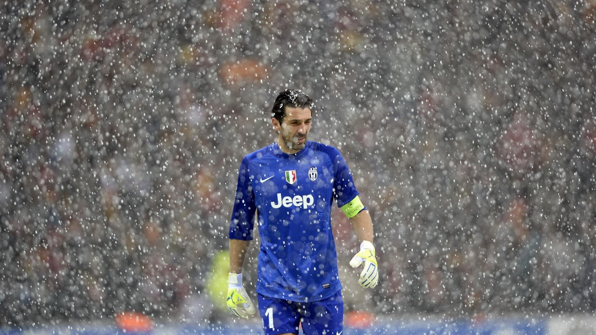 诺坎普的墨西哥之夜，卡塞米罗一锤定音，巴萨哲学跨越洲际的胜利